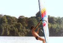 (1986-07) Planche a voile au barrage